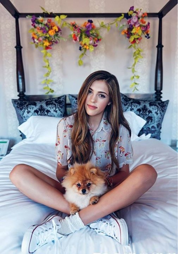 16-летняя дочь Сильвестра Сталлоне показала фигуру в купальнике