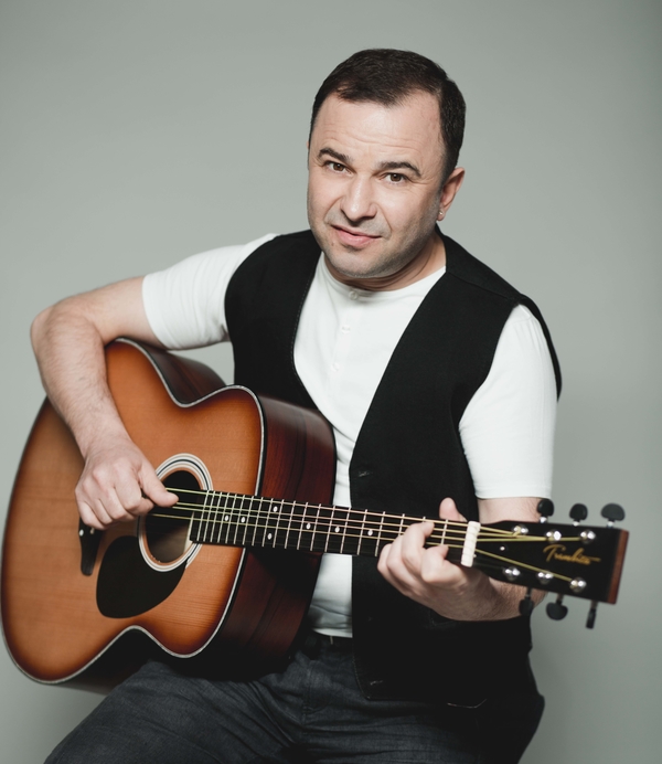 Виктор Павлик: Люблю свою семью и благодарю Бога за каждый день