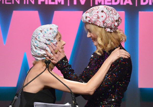 Николь Кидман и Наоми Уоттс поцеловались на сцене