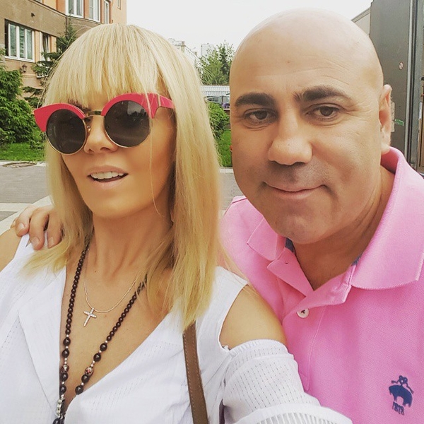 Неизвестные обстреляли квартиру Валерии и Пригожина