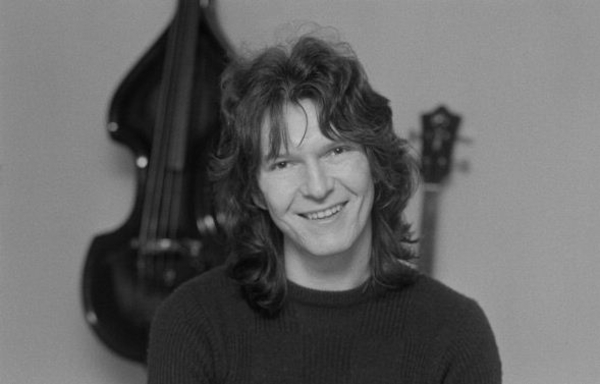 Умер Крис Сквайр, сооснователь группы Yes