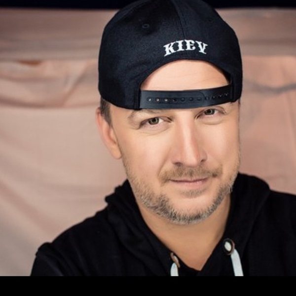 На концерте Потапа во Львове 20 человек упали в оркестровую яму