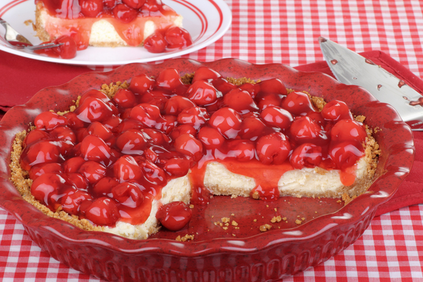 Вишневый пирог: ТОП-5 летних рецептов