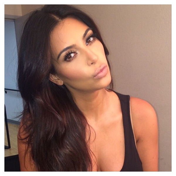 Беременную Ким Кардашян обвинили в использовании уколов ботокса