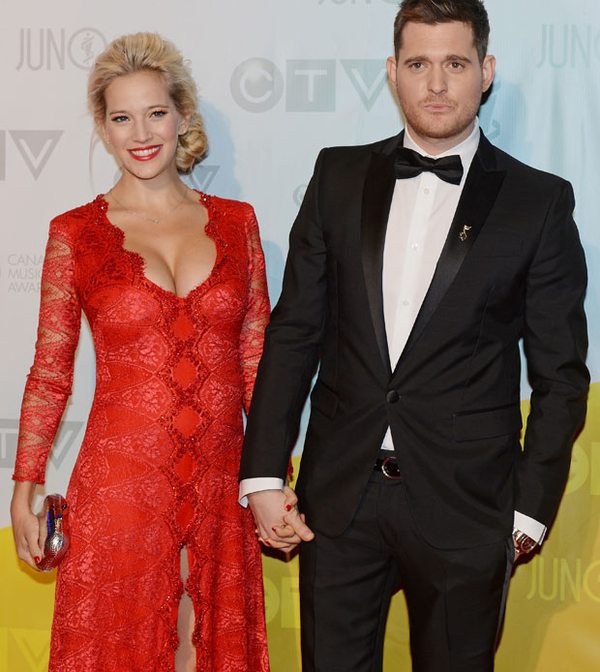 Звезда сериала Мятежный путь беременна вторым ребенком