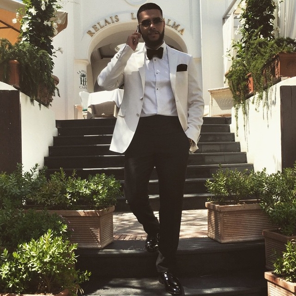 Тимати пришел на свадьбу друга с новой возлюбленной