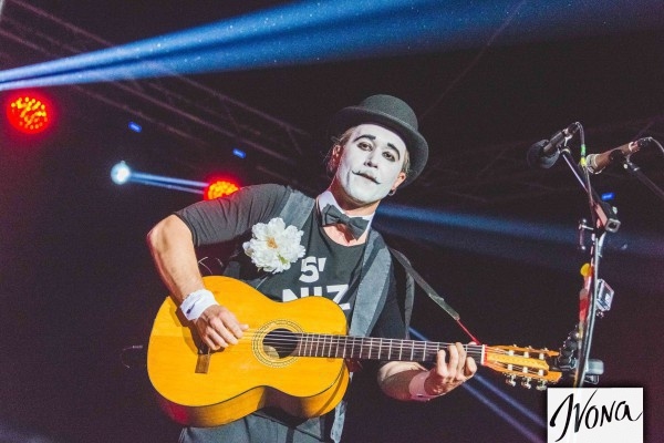 Группа 5’nizza не знала, что давала интервью каналу LifeNews