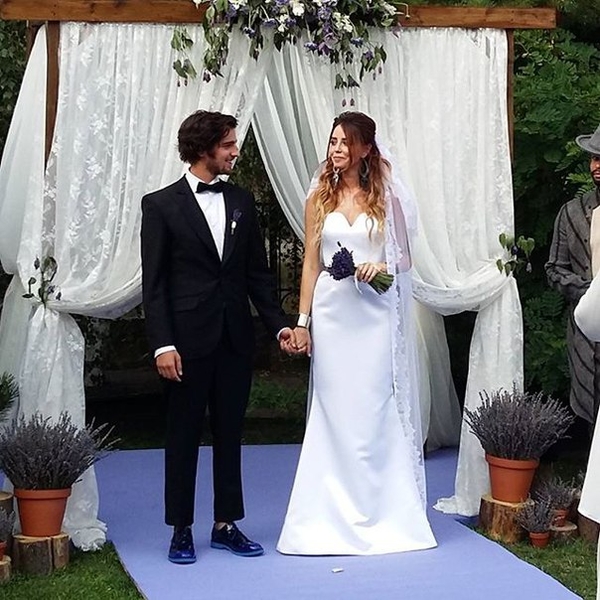 «Люблю тебя, моя утя»: Дантес поздравил Надю Дорофееву с годовщиной свадьбы