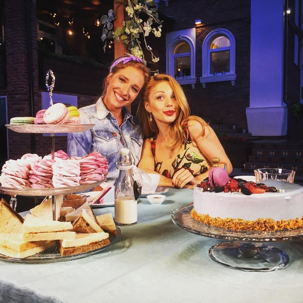 Тина Кароль пригласила Катю Осадчую в свой дом