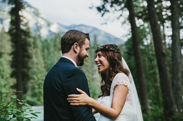 greenweddingshoes.com