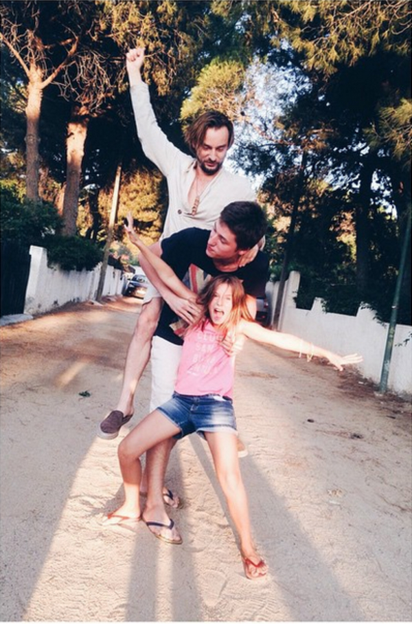 Алан Бадоев отправился с детьми на отдых в Италию