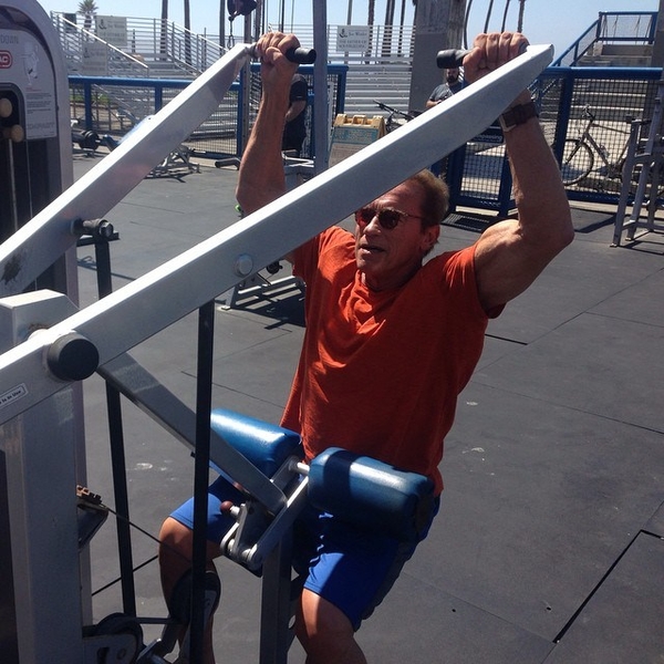 Фитнес-видео: Арнольд Шварценеггер