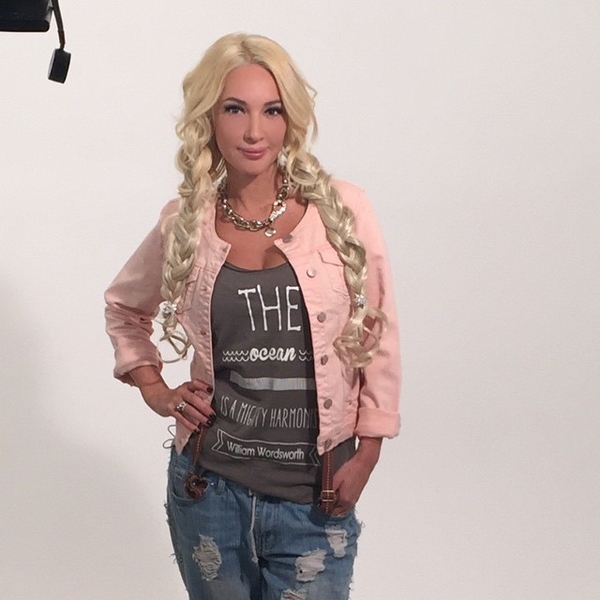 Лера Кудрявцева показала свою маму и старшую сестру