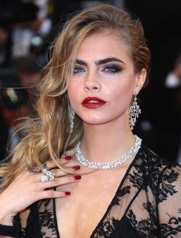 Кара Делевинь исполнила битбокс в эфире телешоу