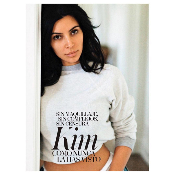 В Сети появилась полная фотосессия Ким Кардашян без макияжа