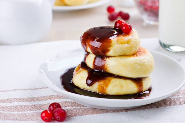 Как готовить сырники: ТОП-5 рецептов