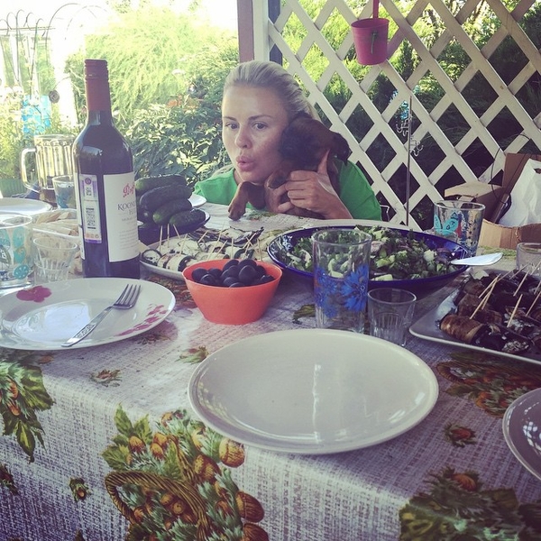 Анна Семенович показала свою маму