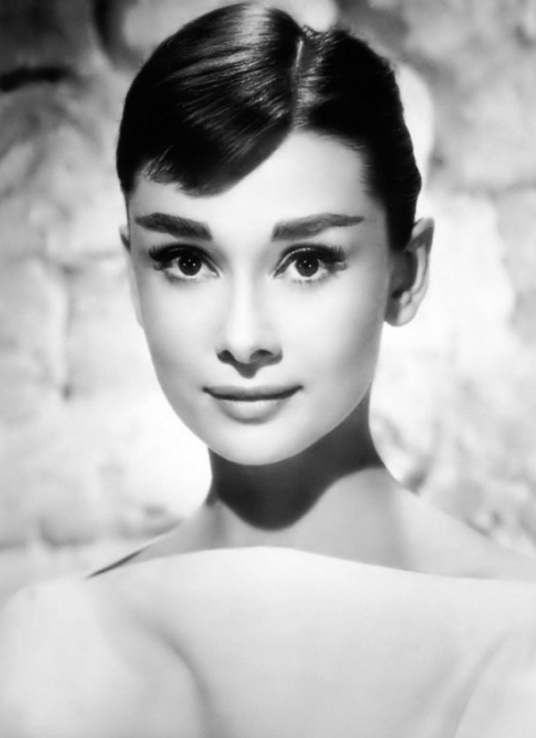 ТОП-5 секретов красоты от Одри Хепберн