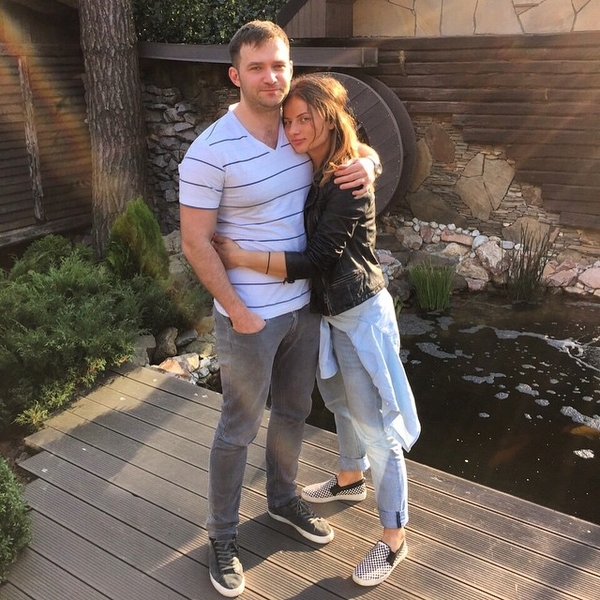 Победительница Холостяк 4 получила предложение руки и сердца