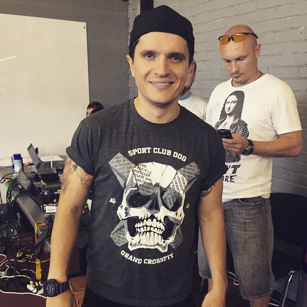 Анатолий Анатолич опубликовал трогательные фотографии с дочками