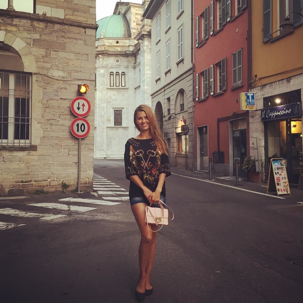 Виктория Боня с новой прической стала похожа на Аллу Пугачеву