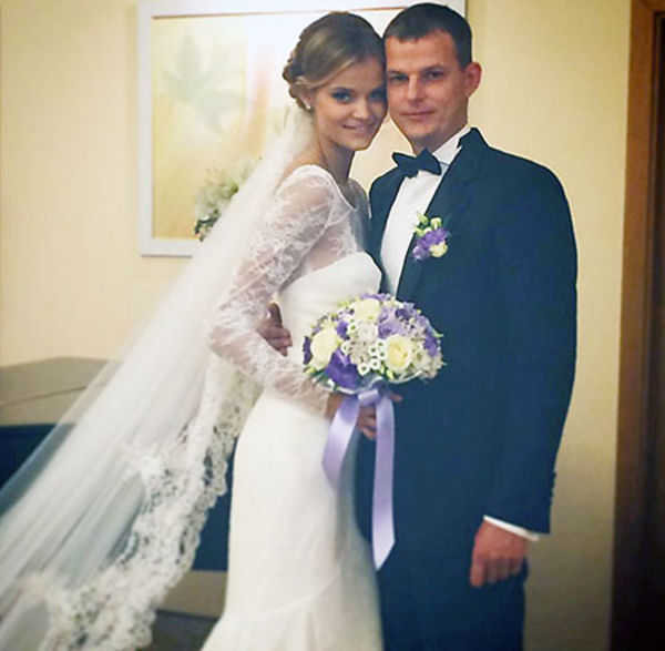 Первая российская модель Victoria's Secret вышла замуж