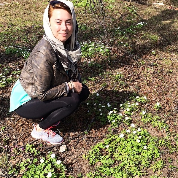 Сестра Жанны Фриске прокомментировала слухи о своей беременности