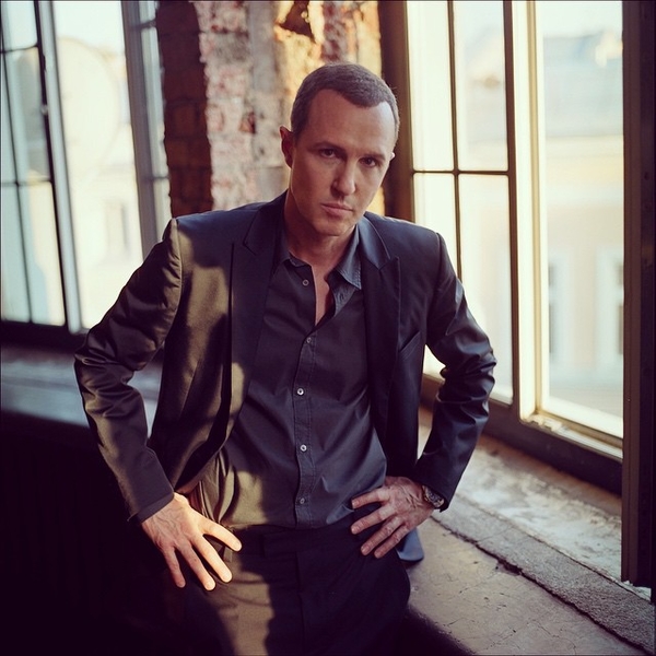 Игорь Верник показал подросшего сына