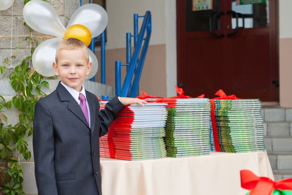 1 сентября в школе: сценарий на первый звонок
