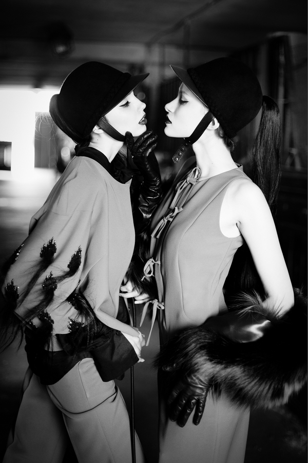 Дизайнер Юлия Айсина представила провокационную рекламную кампанию