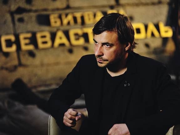 Стало известно, ради кого бросил беременную жену Евгений Цыганов