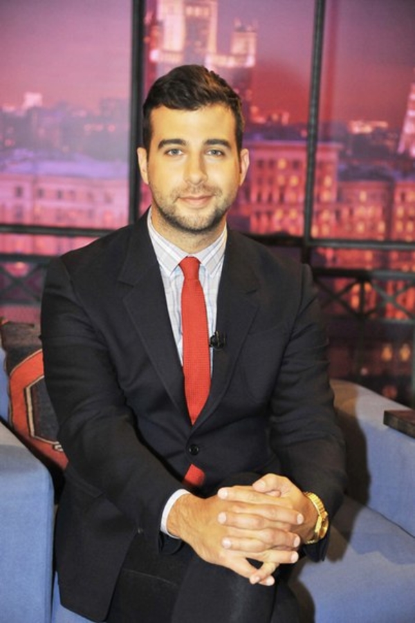 Иван Ургант поделился фото 15-летней дочки