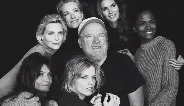 Спустя 25 лет: Синди Кроуфорд снялась вместе с другими супермоделями 90-х