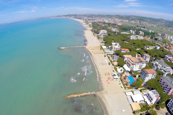 Игорь Захаренко