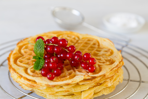 Как приготовить вафли в вафельнице