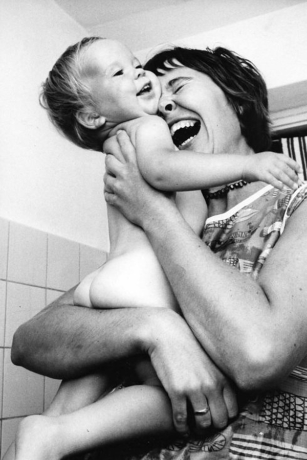 До слез: Веселый рассказ из жизни одной роженицы