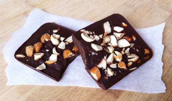 Для маленьких сладкоежек: Готовим домашний шоколад