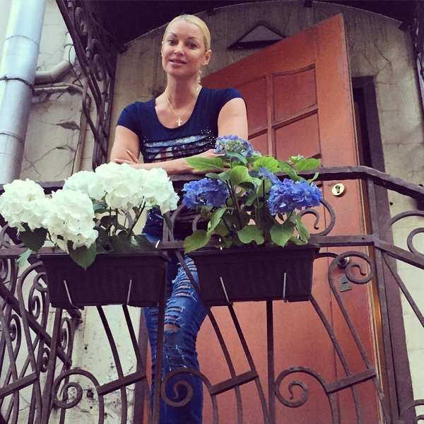 Анастасия Волочкова рассмешила снимком из салона красоты