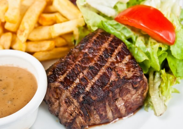 Мясо на гриле: ТОП-5 рецептов