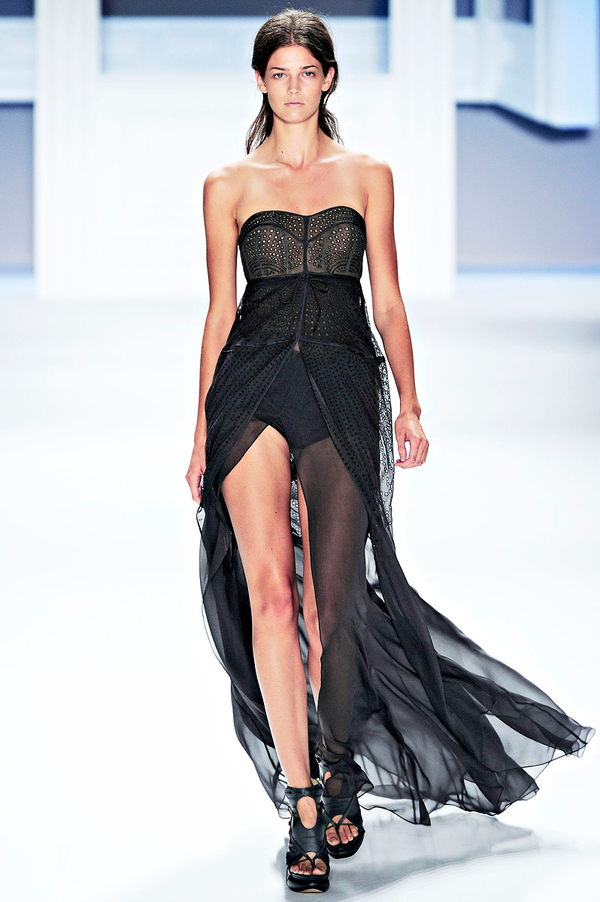 Будь в курсе: Календарь Недели моды в Нью-Йорке