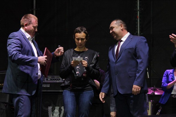 Чичерина получила орден за заслуги перед "ЛНР"