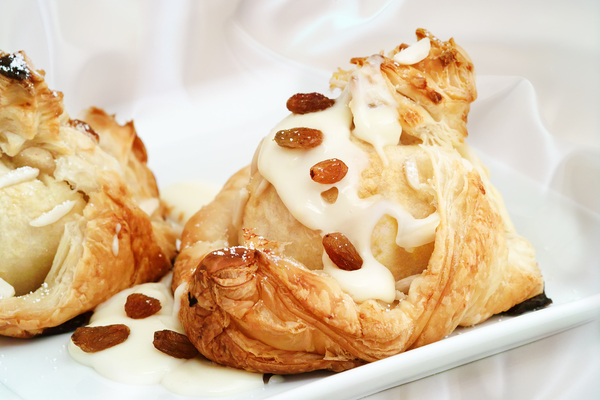 Яблоки в тесте: Три вкусные идеи