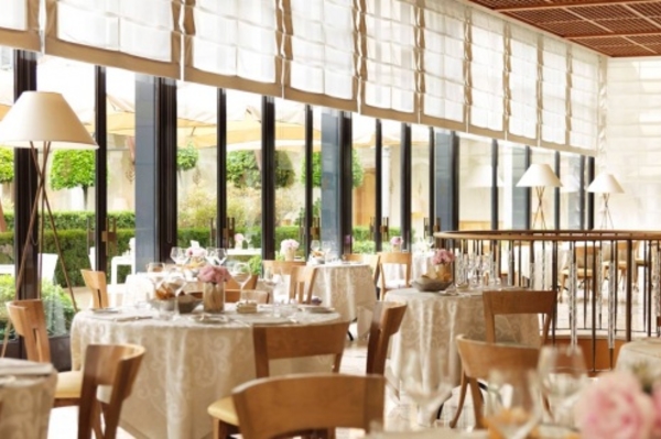 tsn.ua, fourseasons.com