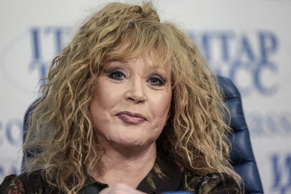 Алла Пугачева прокомментировала скандал по поводу суда с Кудиковой