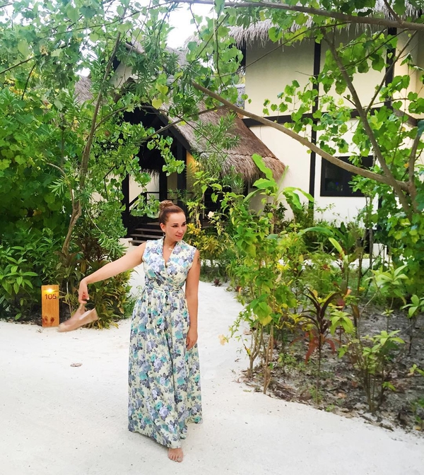 Анфиса Чехова похвасталась фигурой в бикини после похудения