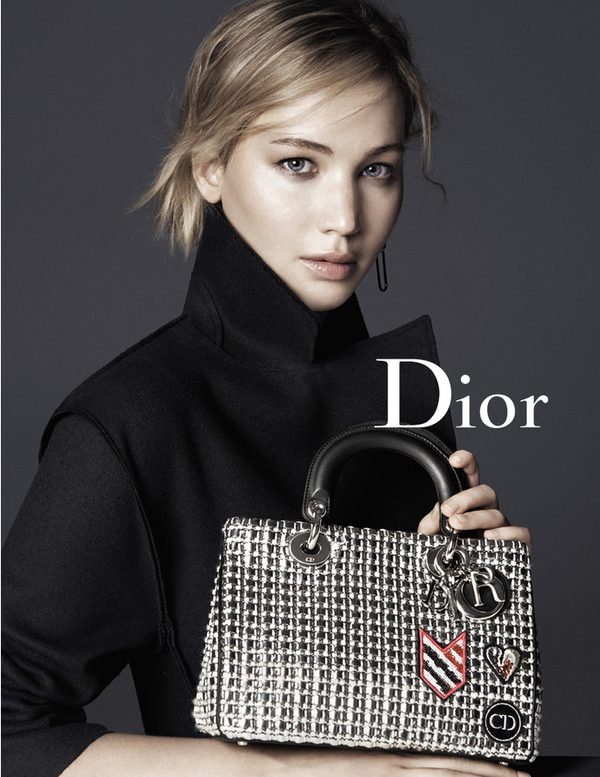 Дженнифер Лоуренс украсила новую рекламную кампанию Dior
