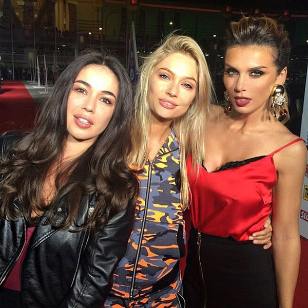 VARDA и Анна Седокова устроили сексуальные танцы