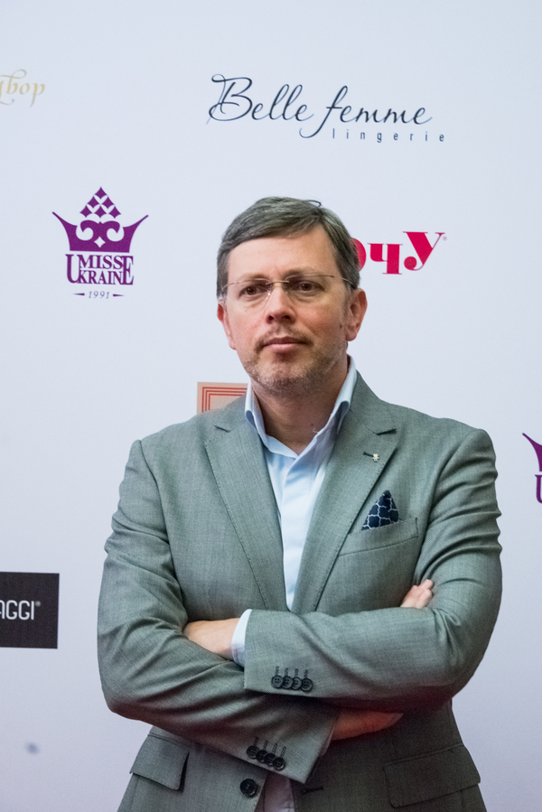 Дмитрий Слоссер рассказал о пластических операциях участниц Мисс Украина