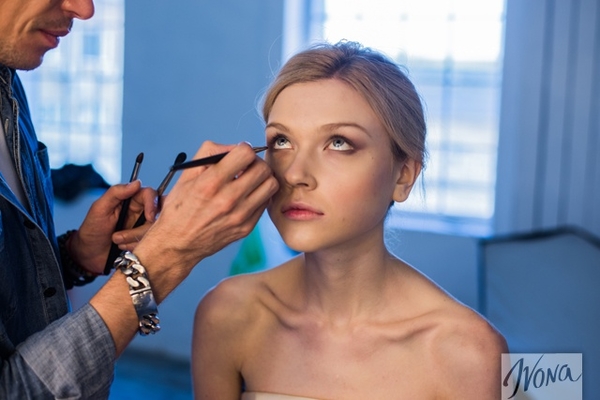 Классический макияж: Мастер-класс от знаменитого визажиста