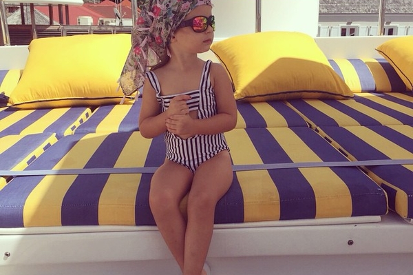 instagram.com/victoriabonya